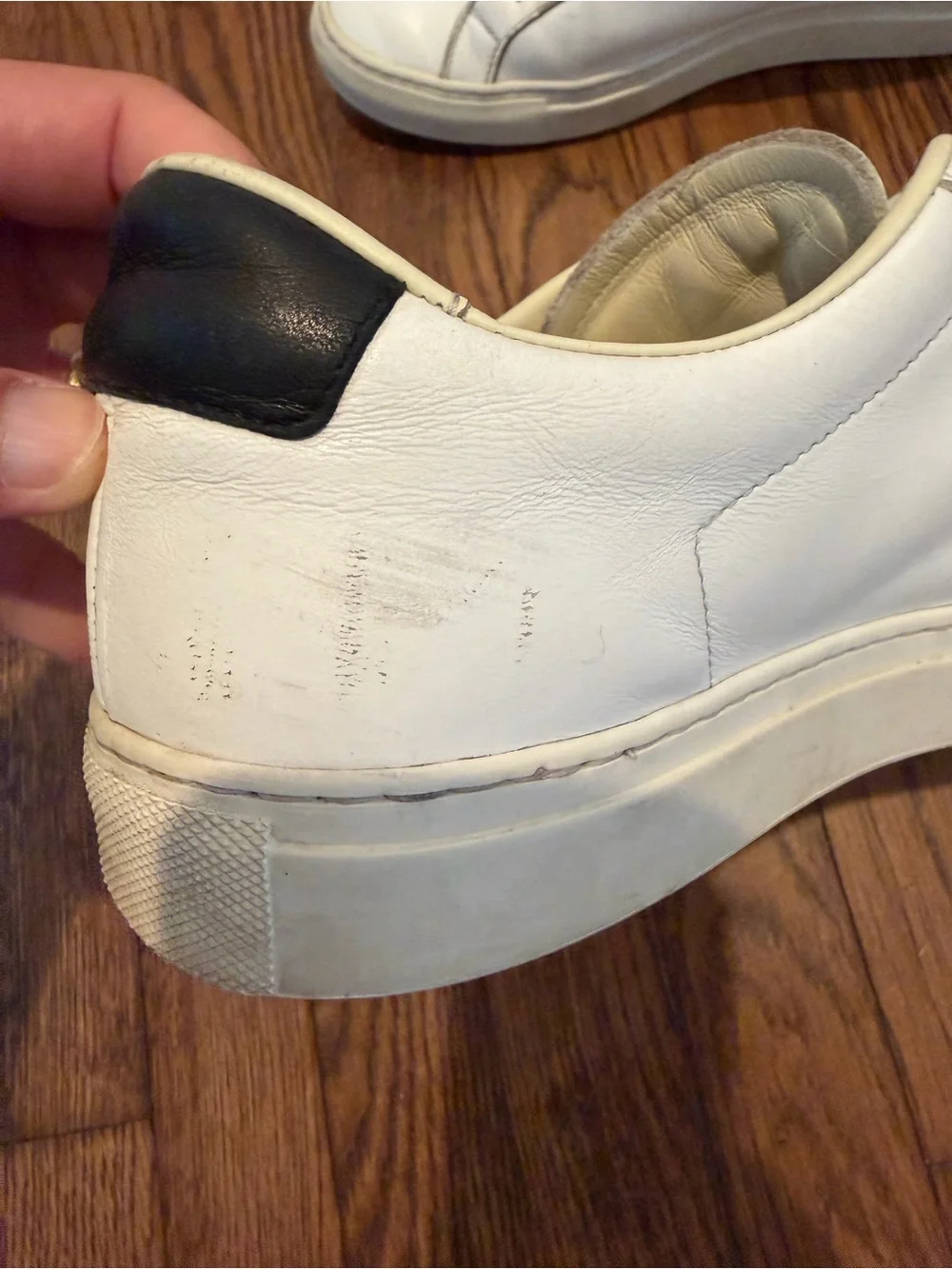 Common Projects White Leather Low-Top Sneakers with Black Heel Tab